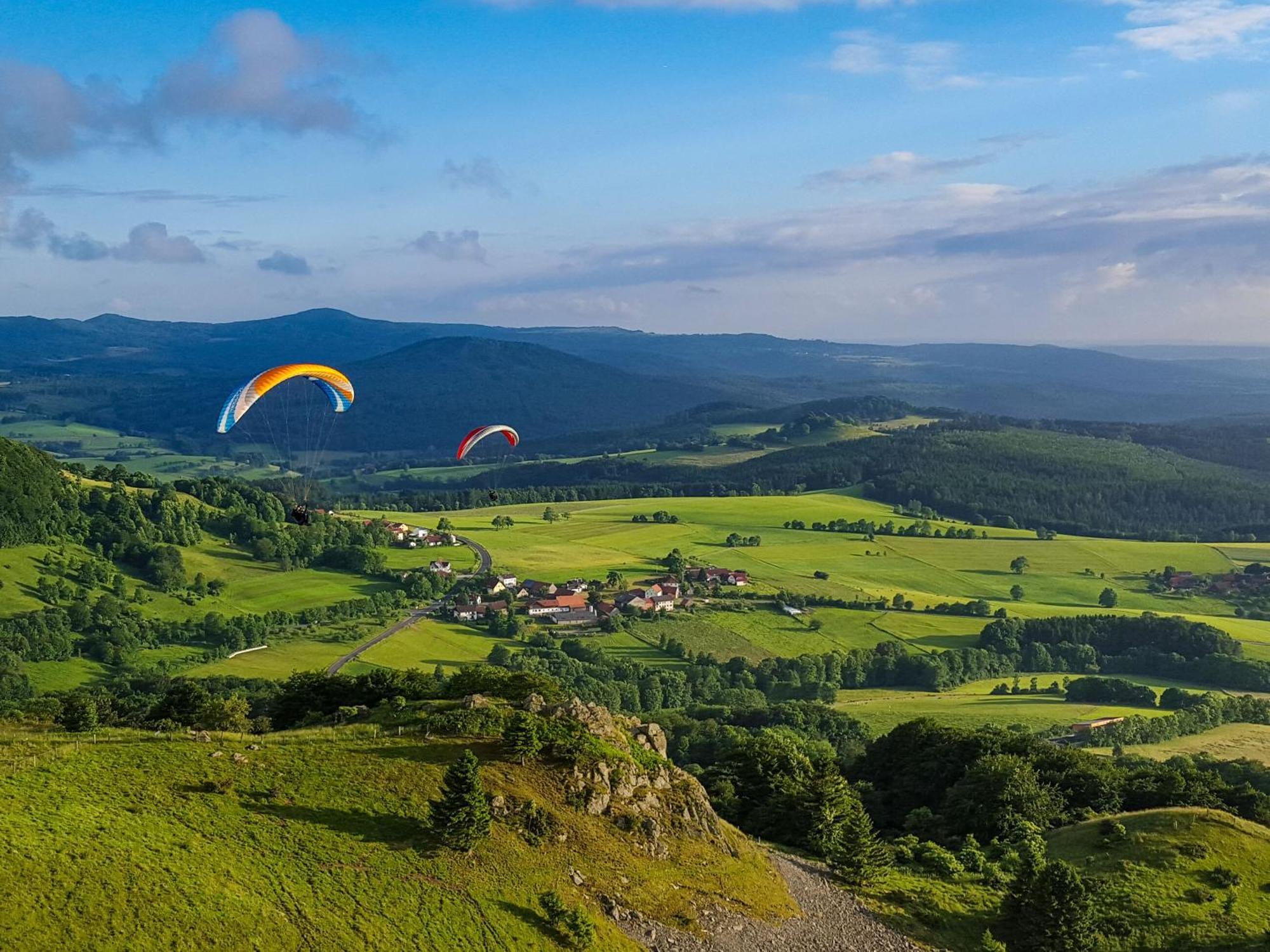 Berghotel Deutscher Flieger Wasserkuppe 게르슈펠트 외부 사진